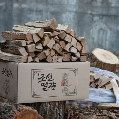 조선땔감 국산 참나무 장작 20kg 3중방습 명품 캠핑장작 불멍 화목난로 화로대 쪼갬목
