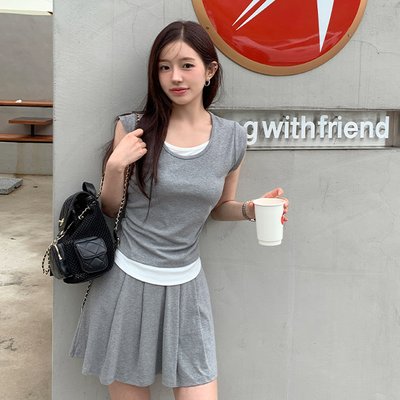 리베린 레이어드 셔링 티 미니 플레어 밴딩 스커트 투피스 세트 st2874