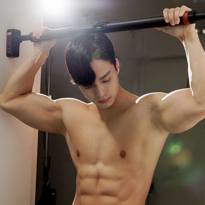 멜킨 가정용 문틀철봉 실내 턱걸이 홈트 운동기구 락튼 철봉 풀업 봉 방문 틈 도어짐