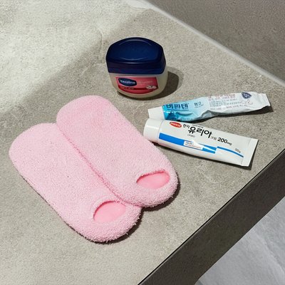 발뒤꿈치 갈라짐 보호 패드 각질 제거 실리콘 보습 양말