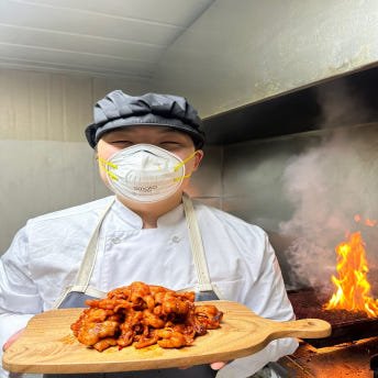 직화연구소 짚불에 구운 불향 가득 국내산 무뼈닭발 250g