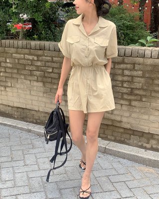 프라이데이 여름 반팔 바스락 카라 양 포켓 허리 스트링 와이드 반바지 점프슈트