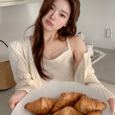 레이스 슬리브리스 다이아 펀칭 가디건 세트 st3029