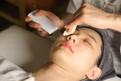 라벨르 L8 블랙헤드 얼굴 각질 피지 제거 워터필링기