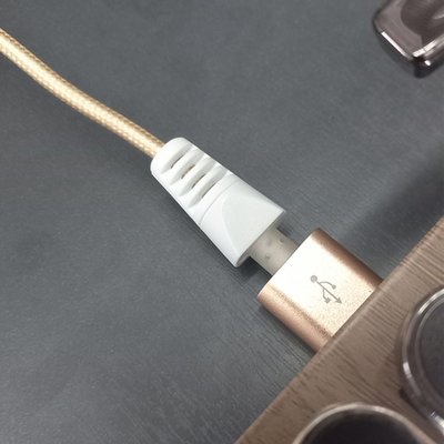 지니몰 USB 케이블 단선 보호 고무 캡 충전기 커버 오염 방지
